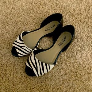 Kenneth Cole Reaction open toe slip-ons